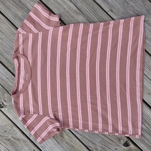 American Eagle tee. Size XS